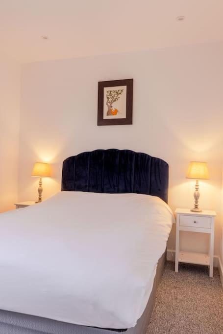 Vertigo Boutique Sleeps 4 London Kingston upon Thames  Exterior photo